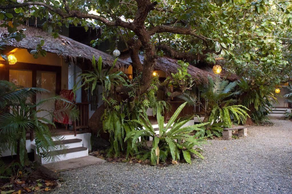 Blue Bayou Bungalows Balabag  Exteriér fotografie