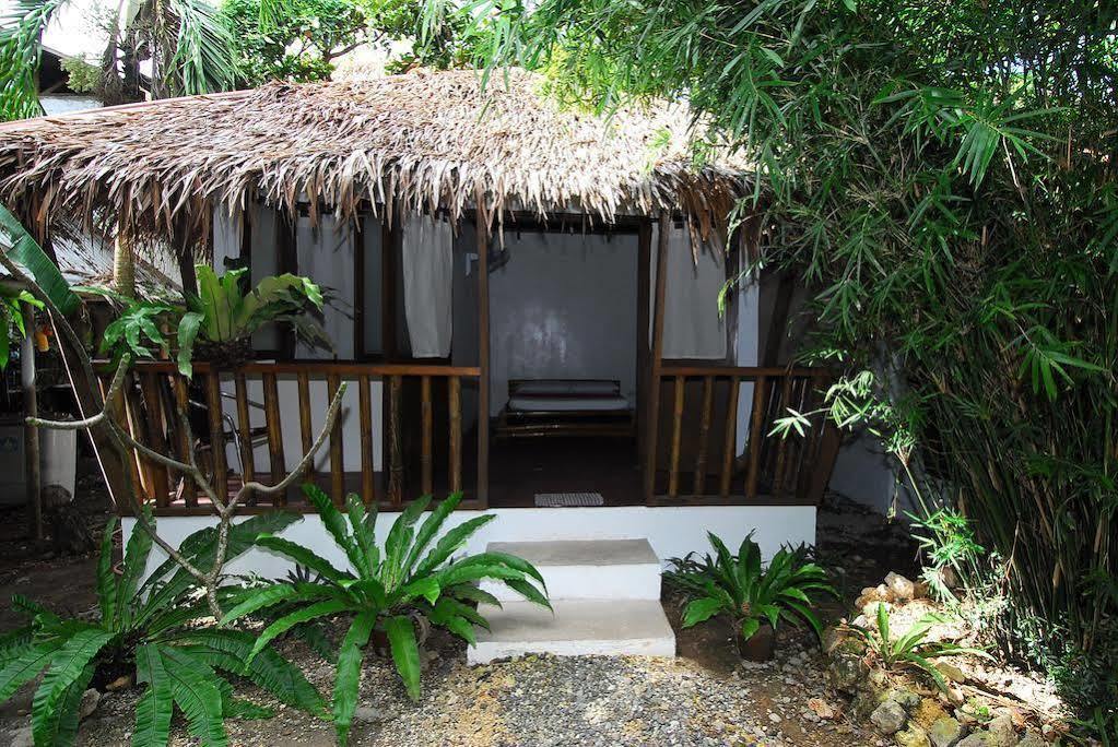 Blue Bayou Bungalows Balabag  Exteriér fotografie